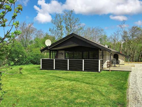 Three-bedroom Holiday Home In Hemmet 67