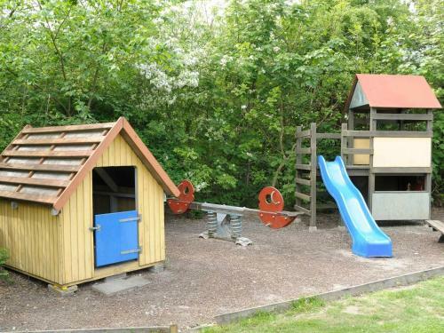 Three-bedroom Holiday Home In Hemmet 92