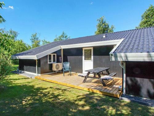 Three-bedroom Holiday Home In Hemmet 7