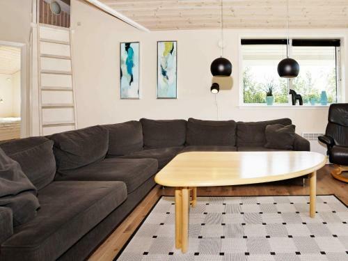 Three-bedroom Holiday Home In Hemmet 11