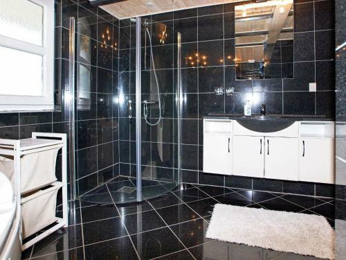 Three-bedroom Holiday Home In Hemmet 25