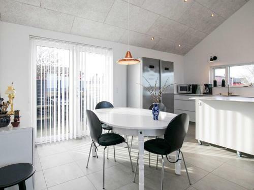 Holiday Home Frederikshavn VII