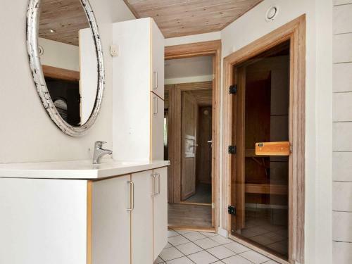 Three-bedroom Holiday Home In Hejls 5