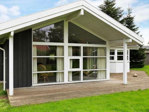 Three-bedroom Holiday Home In Hejls 7
