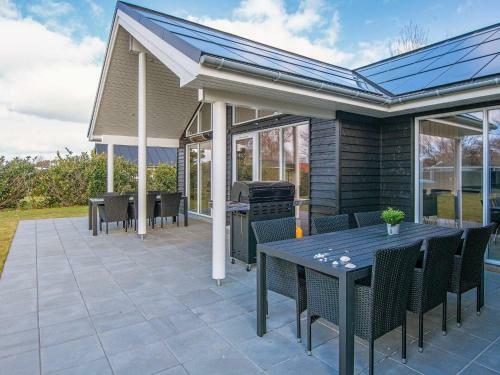 Holiday Home Juelsminde Lxv