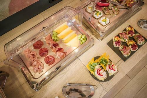 Hostal Hotel Wellness Cosmos