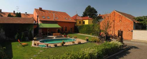 Hostal U Hroznu
