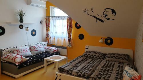 Hostal Penzion H�dl�k