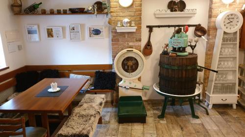 Hostal Penzion H�dl�k