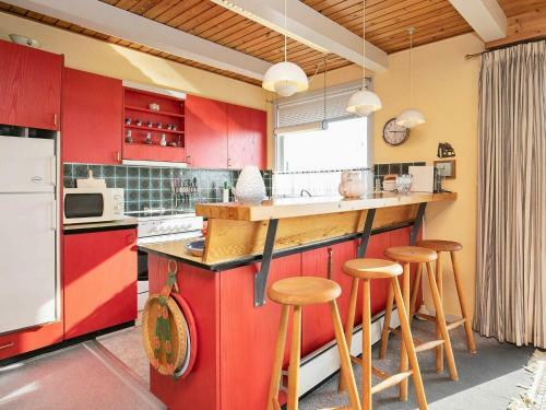 Holiday Home S�by XIX