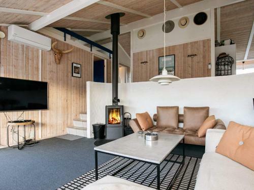 Holiday Home Saltum XIV