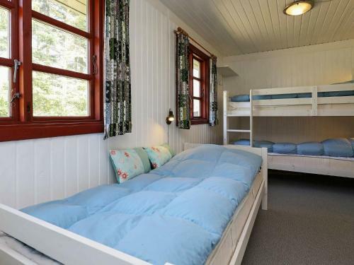 Three-bedroom Holiday Home In H�jslev 8