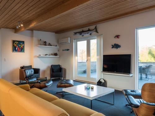 Holiday Home Fan� Lv