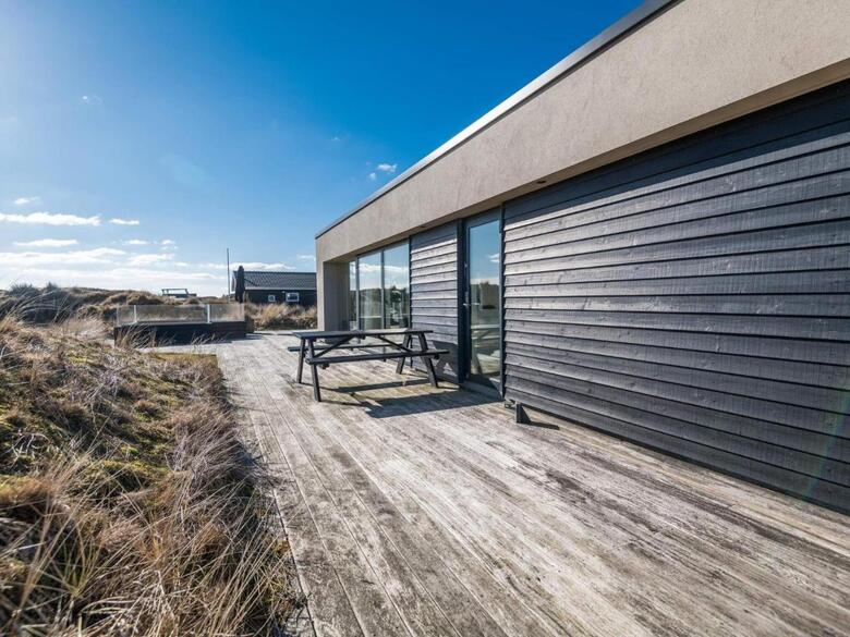 Holiday Home Fan� Cxxvi