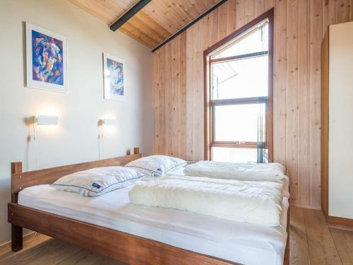 Holiday Home Fan� Cliii