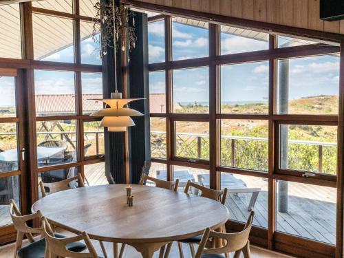 Holiday Home Fan� Cliii
