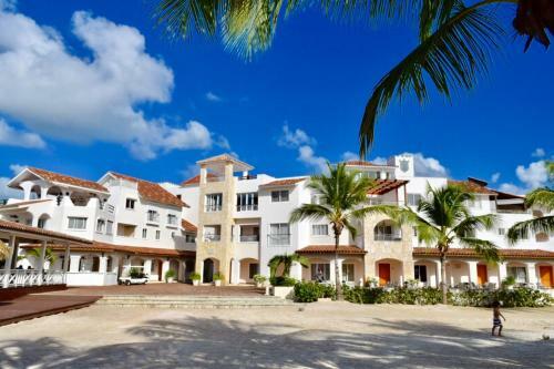 Apartamento The Sun 2br @caddaquescaribe Bayahibe