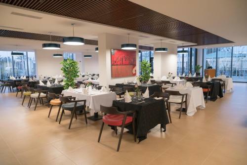 Hotel Golden Tulip Royaume