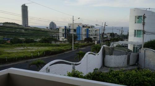Albergue Ohana Hoster�a