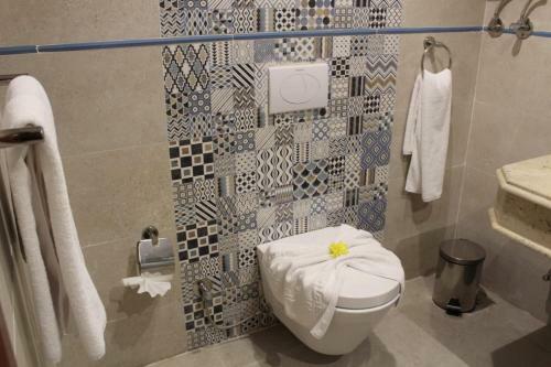Royal Jewel Al Raml Hotel