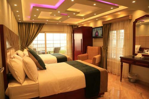 Grand Nile Royal Hotel At Nile Plaza