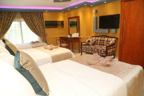 Grand Nile Royal Hotel At Nile Plaza
