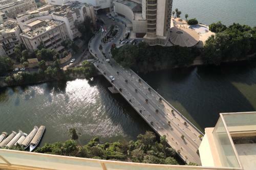 Grand Nile Royal Hotel At Nile Plaza