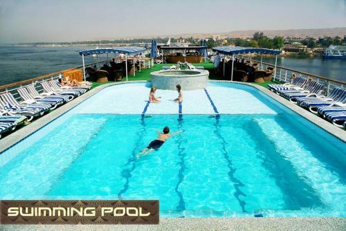 Adonis Nile Cruise, Hotel & Restaurant