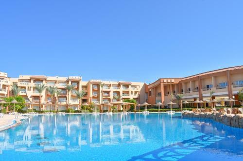 Hotel Parrotel Lagoon Resort