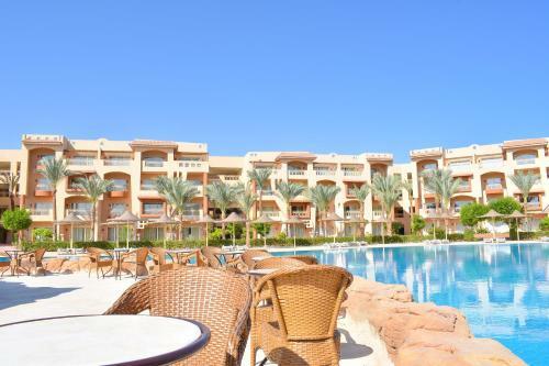 Hotel Parrotel Lagoon Resort