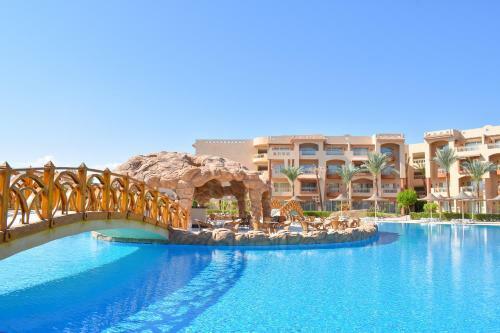 Hotel Parrotel Lagoon Resort