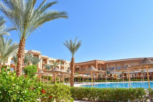 Hotel Parrotel Lagoon Resort