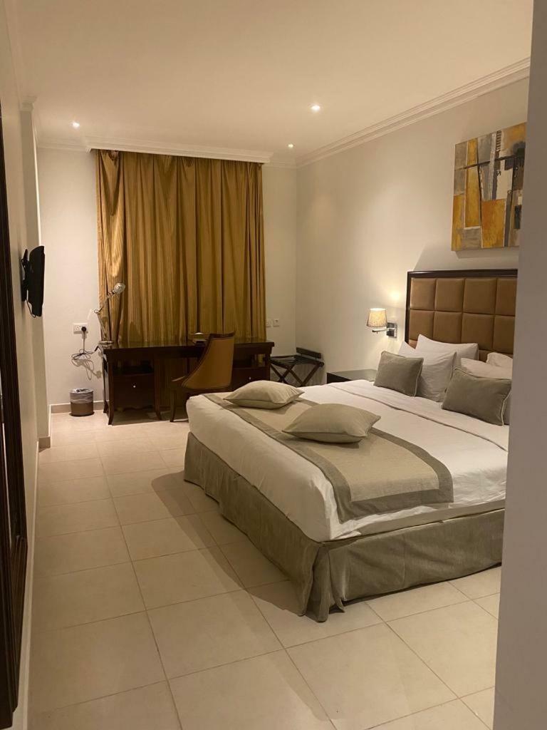 Aparthotel Corp Executive Doha Suites