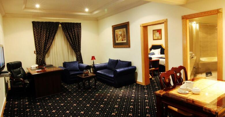 Grand Qatar Palace Hotel