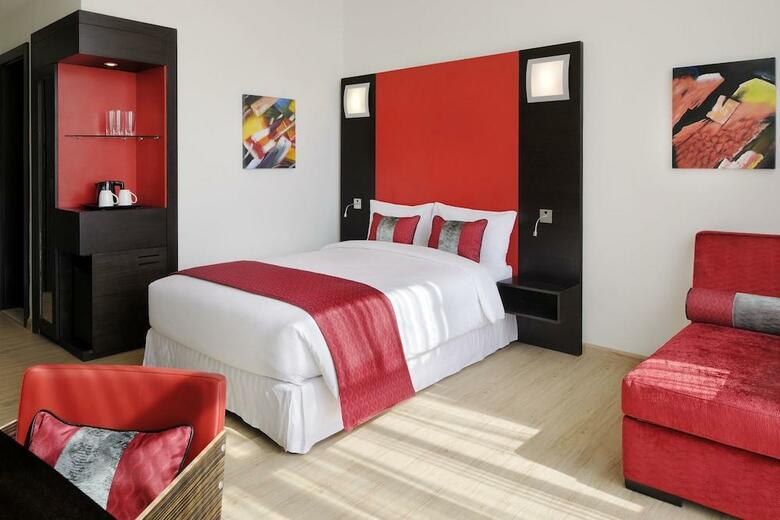Hotel Ramada Encore Doha