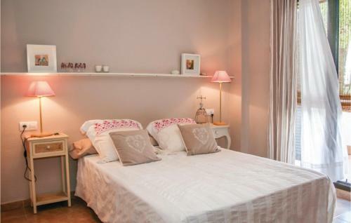 Three-bedroom Apartment In Alcossebre