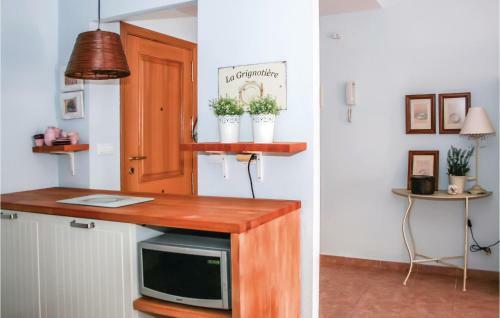 Three-bedroom Apartment In Alcossebre
