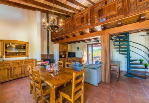 Es Barcares Holiday Home Sleeps 3 With Pool And Air Con