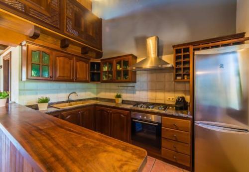 Es Barcares Holiday Home Sleeps 3 With Pool And Air Con