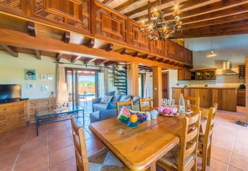 Es Barcares Holiday Home Sleeps 3 With Pool And Air Con