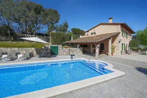 Es Barcares Villa Sleeps 8 With Pool Air Con And Wifi