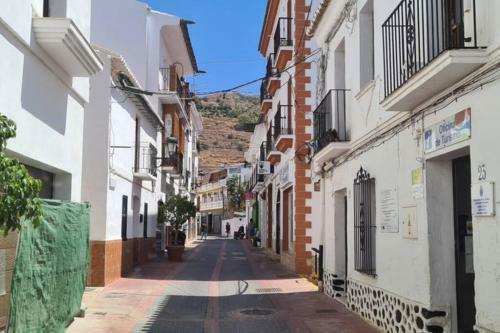 Aprotos Villa Charo Mit Meerblick Und Gro�em Salzwasserpool