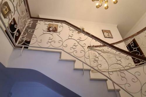 Aprotos Villa Charo Mit Meerblick Und Gro�em Salzwasserpool