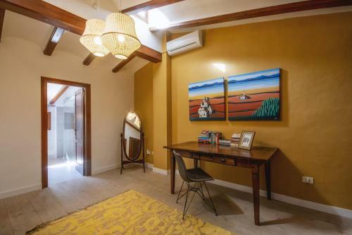 Alfatares Villa Sleeps 8 With Pool Air Con And Wifi