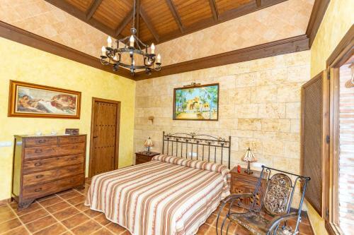 Cubo's Villa Ana Valtocado