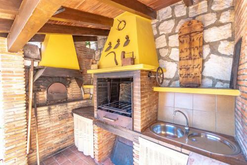 Cubo's Villa Ana Valtocado