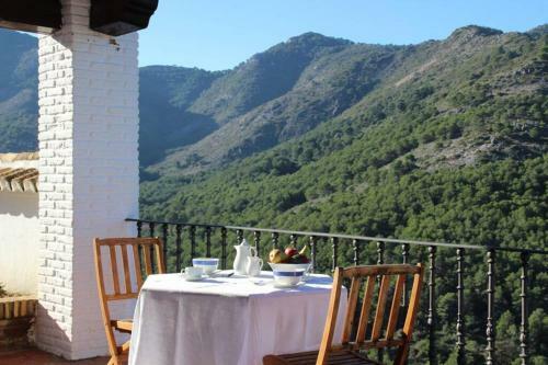 Las Bre�as Premium Rural Cottage 4pax