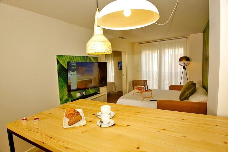 The Jungle - New Apartment