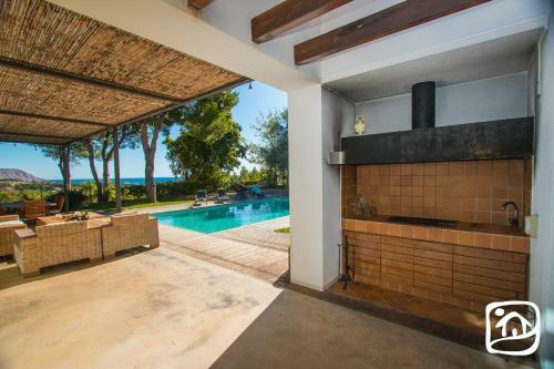 Abahana Villas Beach House