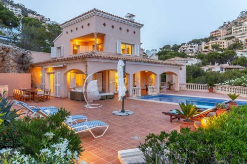 Villa Moragues